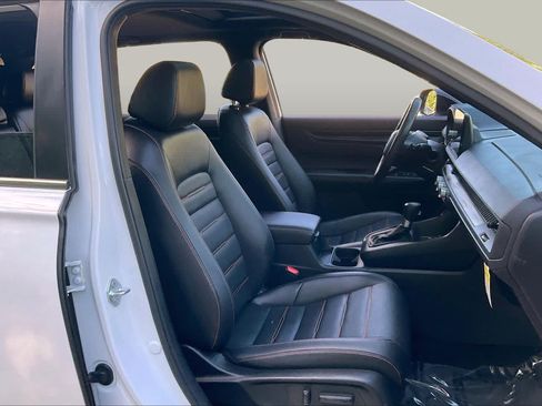 Used 2024 Honda CR-V Sport-L image 8