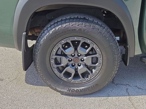 Used 2023 Nissan Frontier Pro-X w/ Pro-X Premium Package image 7