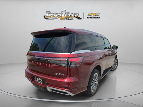 Used 2025 INFINITI QX80 Sensory AWD/4WD image 8