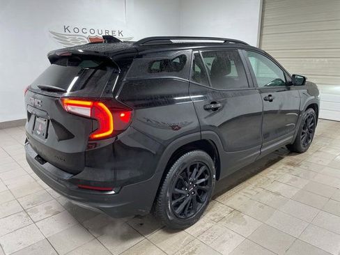 Used 2023 GMC Terrain SLE w/ GMC Pro Grade Package image 6