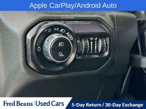 Certified 2022 Jeep Gladiator Willys image 10