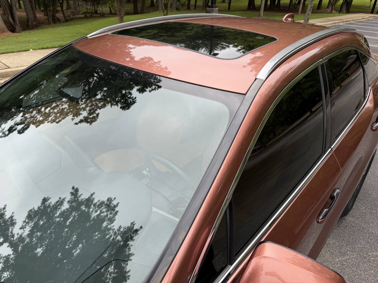 Used 2024 Lexus RX 350 Premium w/ Accessory Package (Z1) FWD image 9