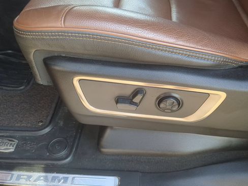 Used 2021 RAM 1500 Limited AWD/4WD image 14