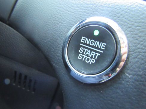 Used 2021 Ford Edge Titanium w/ Equipment Group 301A FWD image 25