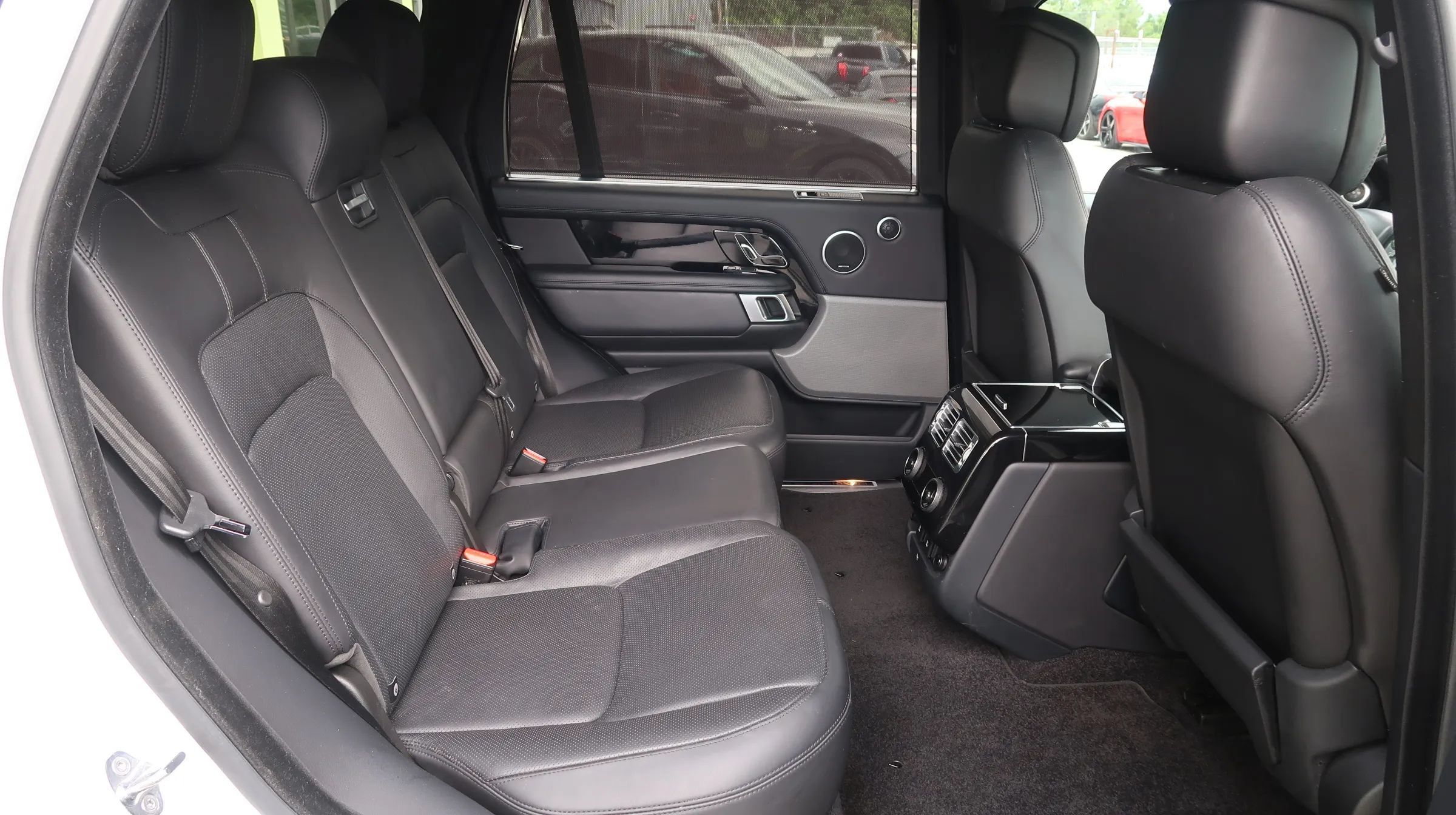 Used 2018 Land Rover Range Rover Long Wheelbase Supercharged AWD/4WD image 23