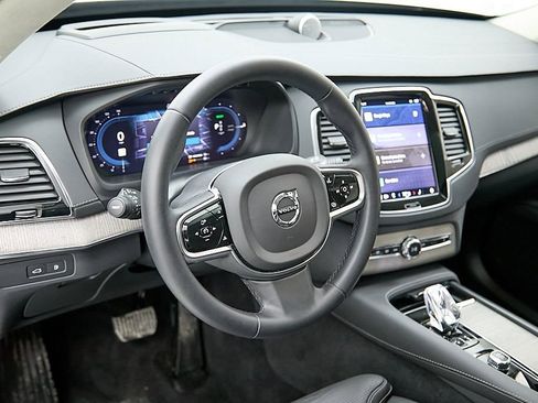 Certified 2023 Volvo XC90 T8 Ultimate w/ Lounge Package image 11