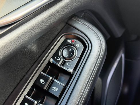 Used 2017 Porsche Macan S AWD/4WD image 81