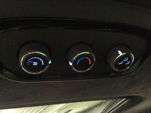 Used 2024 Dodge Durango R/T image 40