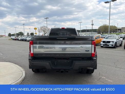 Used 2018 Ford F450 Platinum w/ Platinum Ultimate Package AWD/4WD image 5