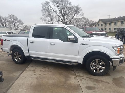 Used 2020 Ford F150 Lariat image 6