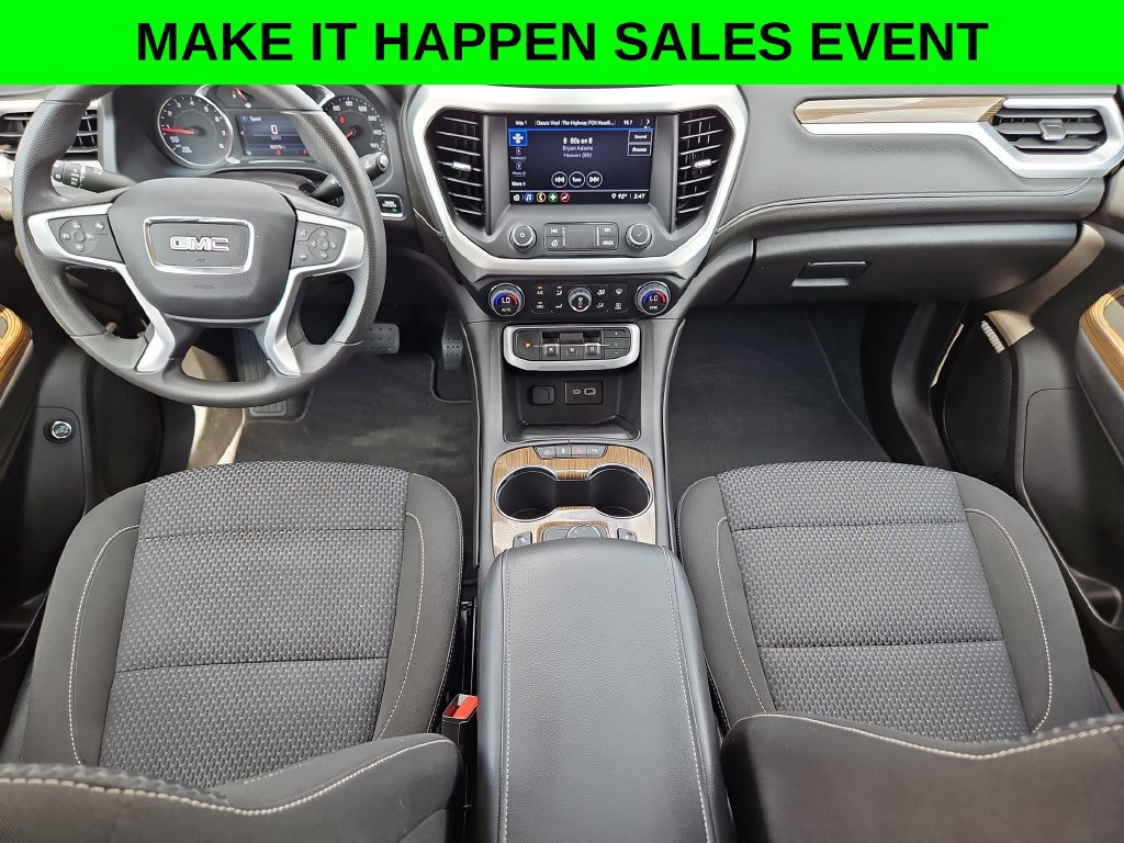 Used 2023 GMC Acadia SLE w/ Driver Convenience Package FWD image 17