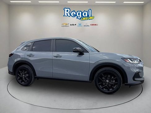 Used 2024 Honda HR-V Sport image 1