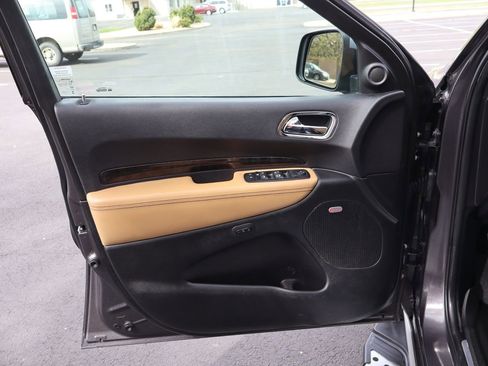 Used 2016 Dodge Durango Citadel w/ Premium Entertainment Group image 25