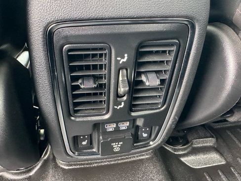 Used 2017 Jeep Grand Cherokee Limited AWD/4WD image 20