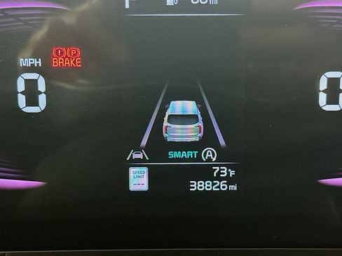 Used 2025 Kia Telluride S image 19