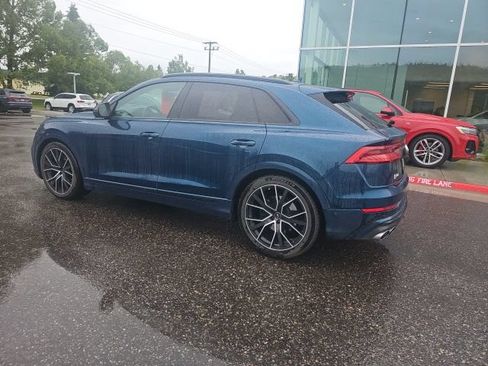 Used 2022 Audi SQ8 Prestige AWD/4WD image 6