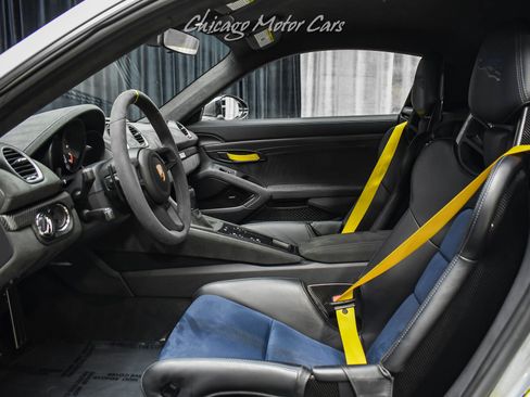 Used 2023 Porsche 718 Cayman GT4 RS image 19