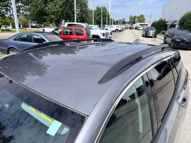 Used 2019 GMC Terrain SLE w/ Driver Convenience Package AWD/4WD image 10