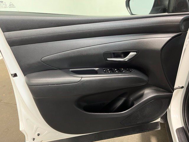 Used 2025 Hyundai Tucson SEL FWD image 40