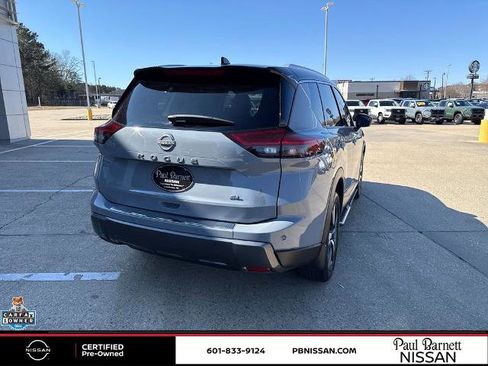Certified 2024 Nissan Rogue SL w/ SL Premium Package image 13