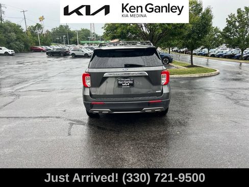 Used 2020 Ford Explorer XLT w/ Equipment Group 202A RWD image 6