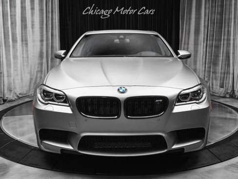 Used 2015 BMW M5 RWD image 7