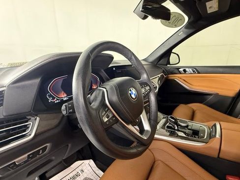 Used 2023 BMW X5 xDrive40i w/ Premium Package AWD/4WD image 19