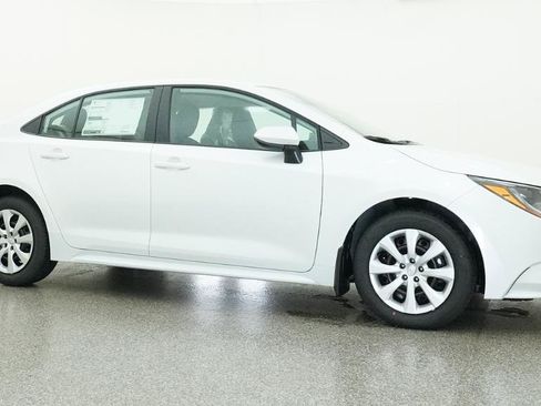New 2026 Toyota Corolla LE FWD image 21