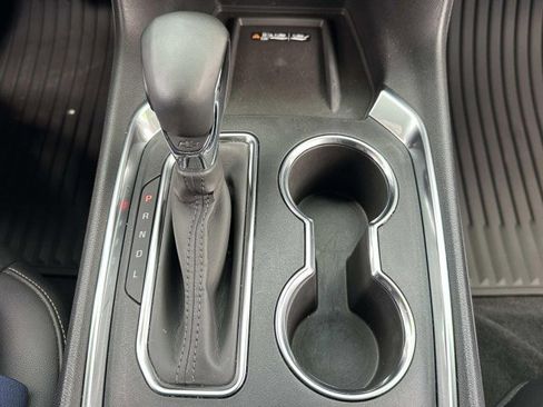 Used 2023 Chevrolet Traverse LT image 24