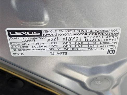 Used 2024 Lexus RX 350 Premium Plus w/ Cold Area Package FWD image 23