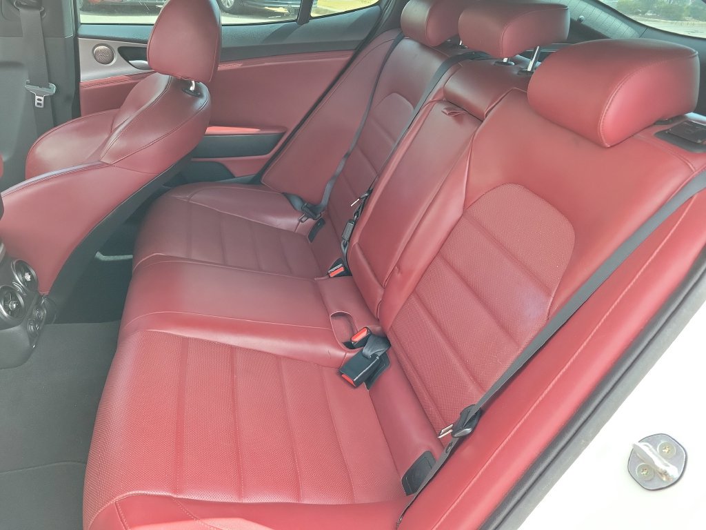 Used 2019 Kia Stinger GT2 RWD image 12