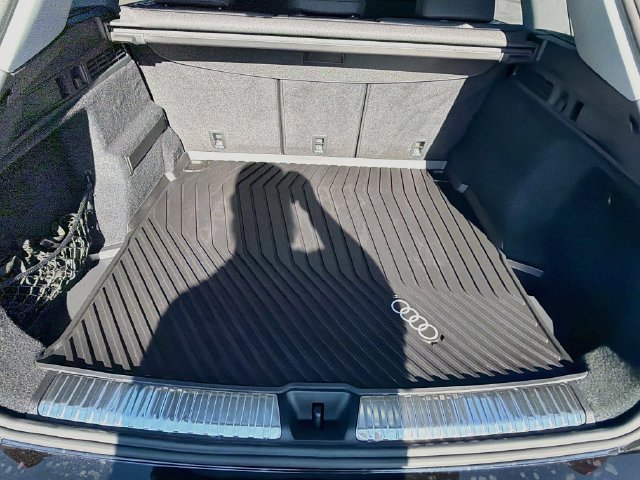 Used 2025 Audi Q5 Premium Plus AWD/4WD image 12
