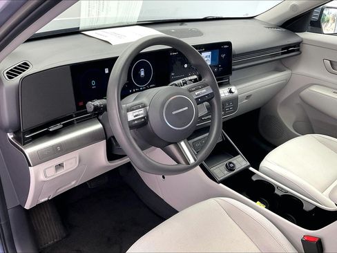 Used 2024 Hyundai Kona SE FWD image 14