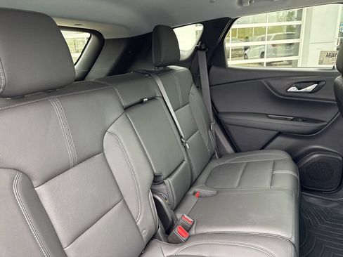 Used 2020 Chevrolet Blazer LT AWD/4WD image 38