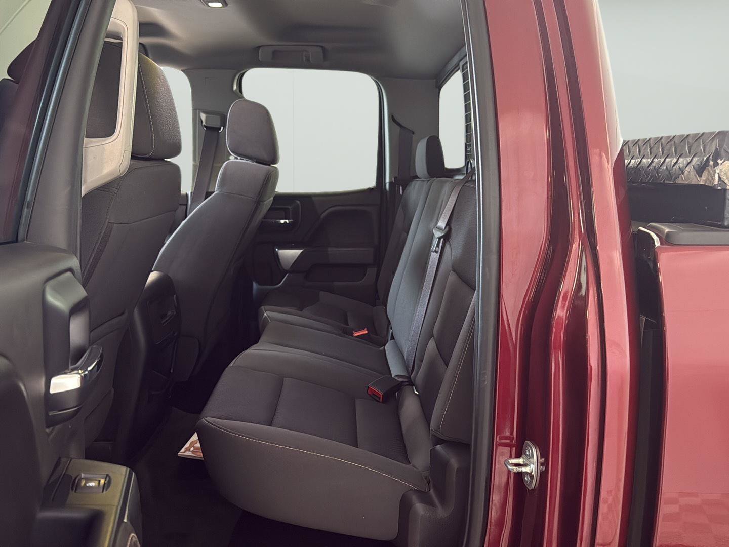 Used 2016 Chevrolet Silverado 1500 LT w/ All Star Edition AWD/4WD image 9