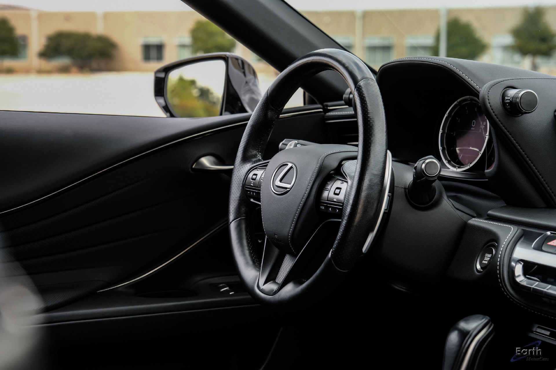 Used 2021 Lexus LC 500 Convertible w/ Touring Package RWD image 43