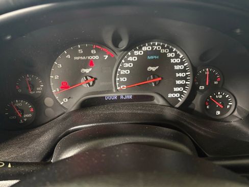 Used 2003 Chevrolet Corvette Base w/ Preferred Equipment Group1 image 22