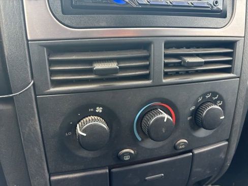 Used 2002 Jeep Grand Cherokee Laredo image 16