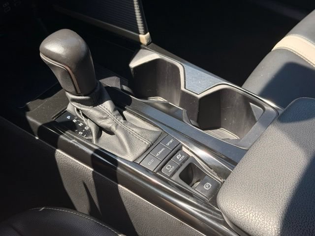 Used 2025 Toyota Camry SE FWD image 35