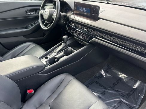 Used 2023 Honda Accord Sport image 16