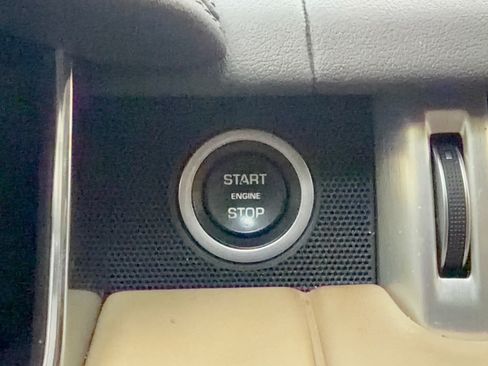 Used 2019 Land Rover Range Rover HSE AWD/4WD image 20