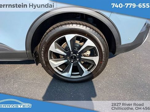 Used 2023 Ford Escape Platinum w/ Premium Technology Package AWD/4WD image 27