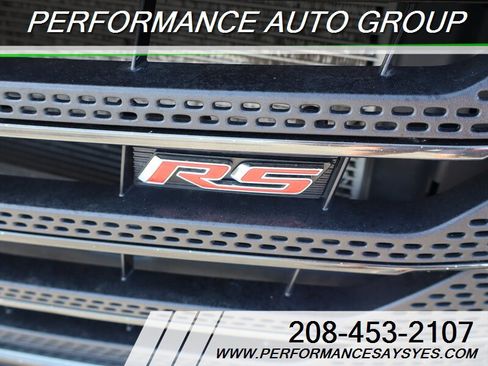 Used 2021 Chevrolet Traverse RS image 22