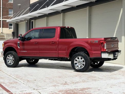 Used 2017 Ford F250 Lariat w/ Lariat Ultimate Package AWD/4WD image 5