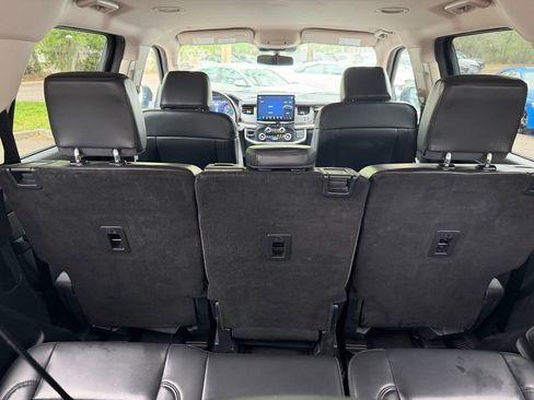 Used 2024 Ford Expedition XLT image 8