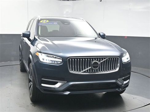 Used 2024 Volvo XC90 T8 Plus w/ Protection Package Premier image 3