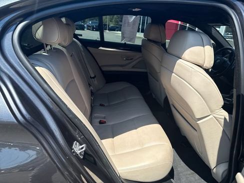 Used 2011 BMW 550i Sedan RWD image 10