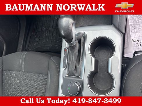 Used 2020 Chevrolet Blazer LT image 19