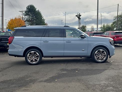 New 2025 Ford Expedition Max King Ranch image 7