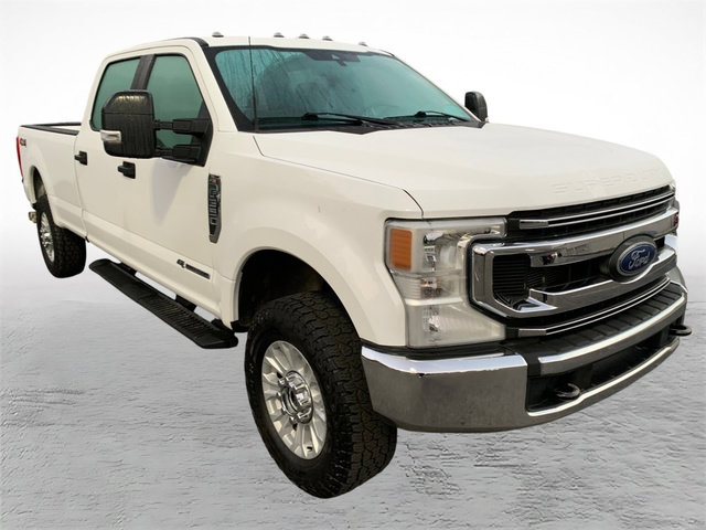 Certified 2022 Ford F350 XL w/ STX Appearance Package AWD/4WD image 8
